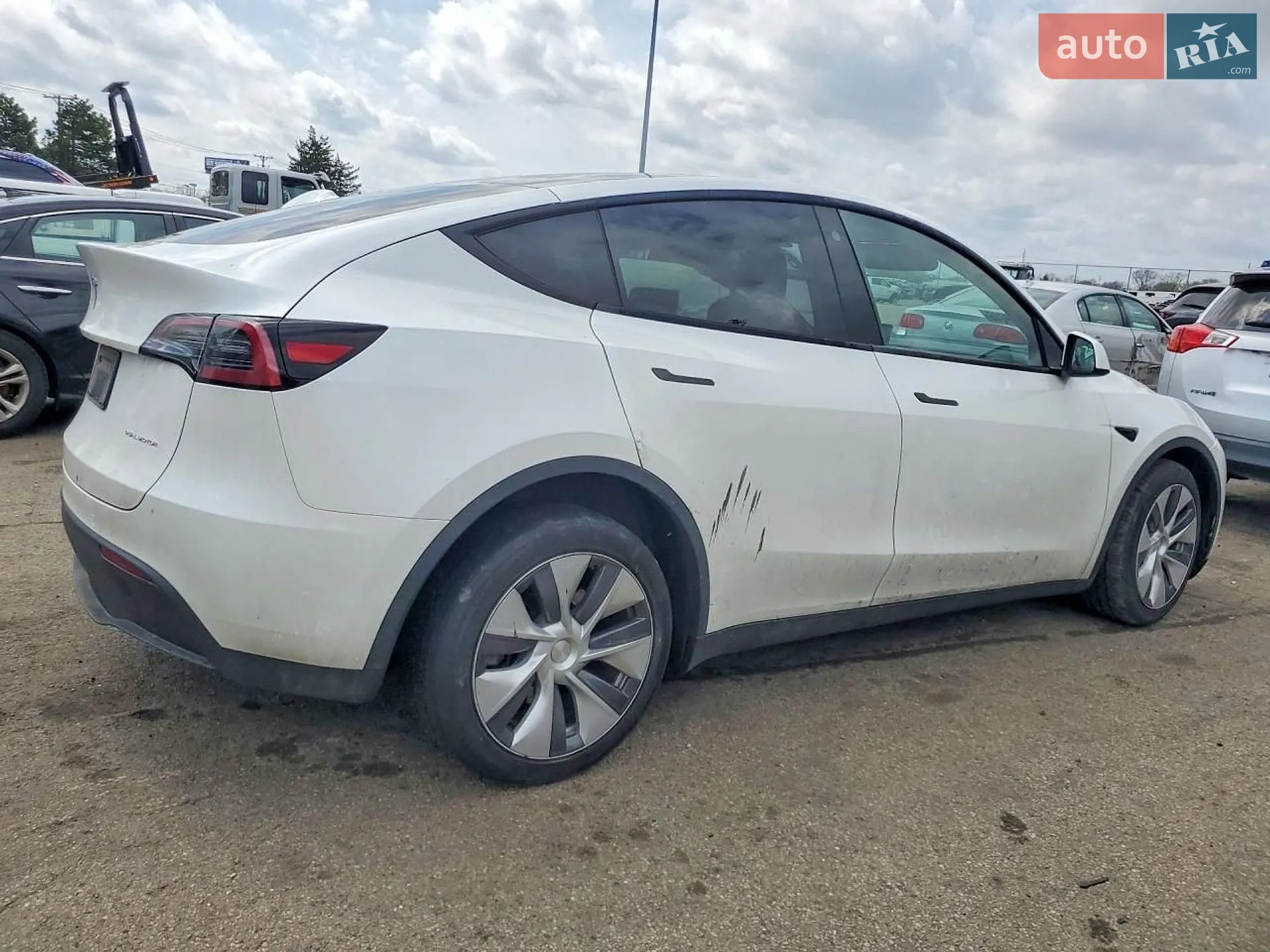 2023 Tesla Model Y - мініатюра 11