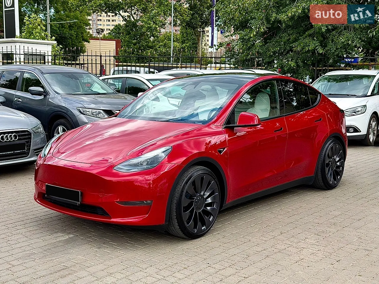 2023 Tesla Model Y - мініатюра 19