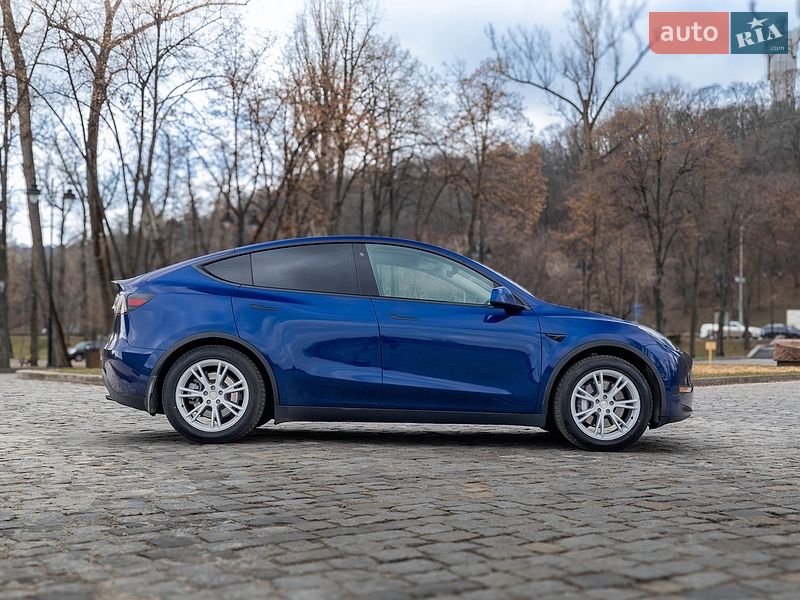 Внедорожник / Кроссовер Tesla Model Y 2020 в Киеве фото 25 Внедорожник / Кроссовер Tesla Model Y 2020 в Киеве