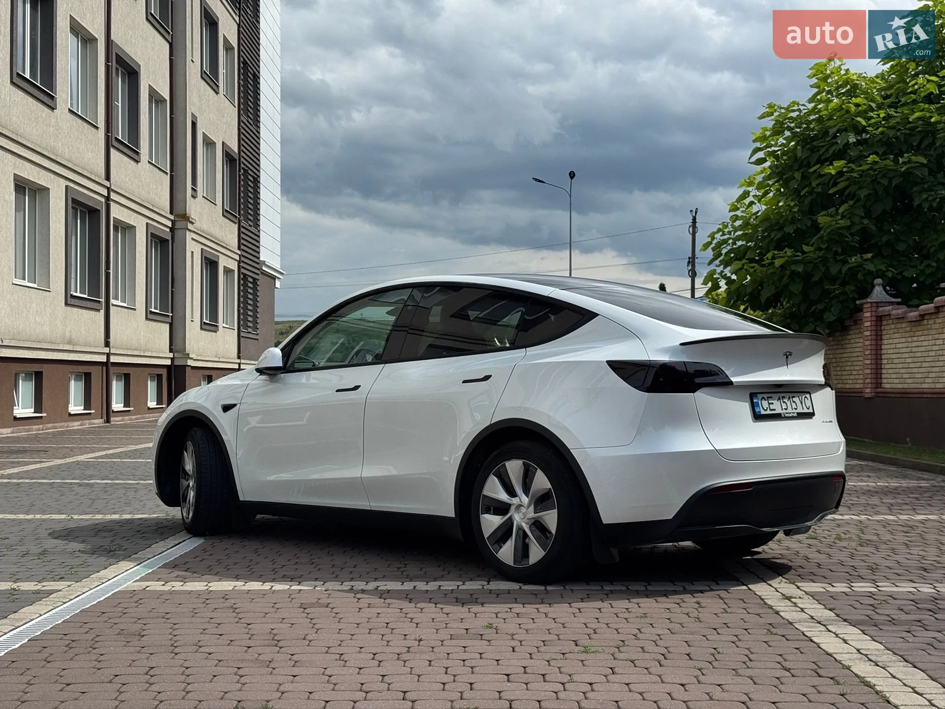 2024 Tesla Model Y - мініатюра 16