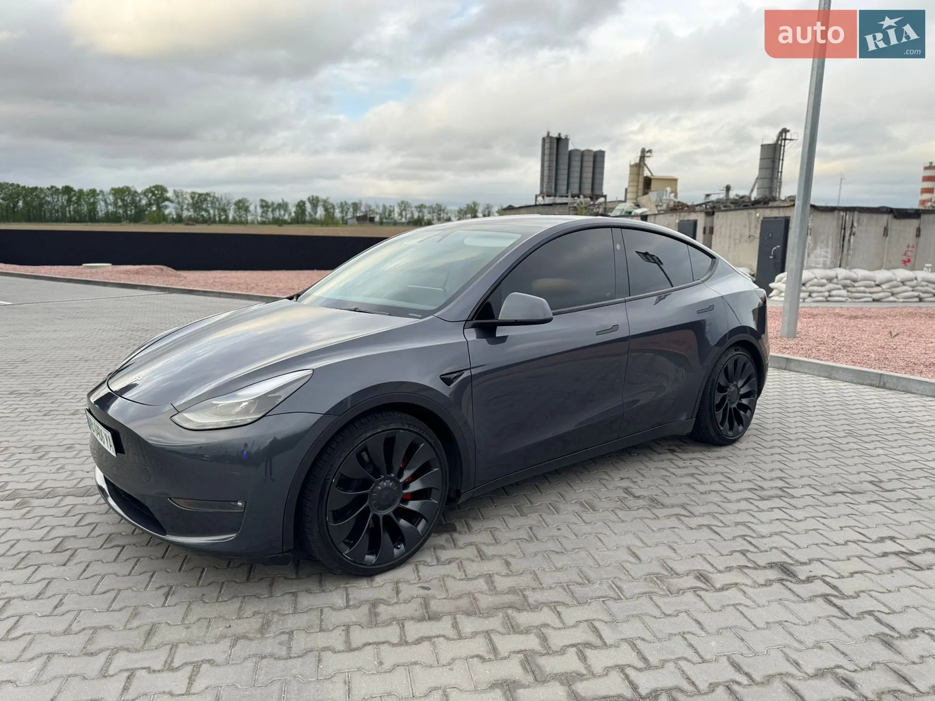 2023 Tesla Model Y - мініатюра 2