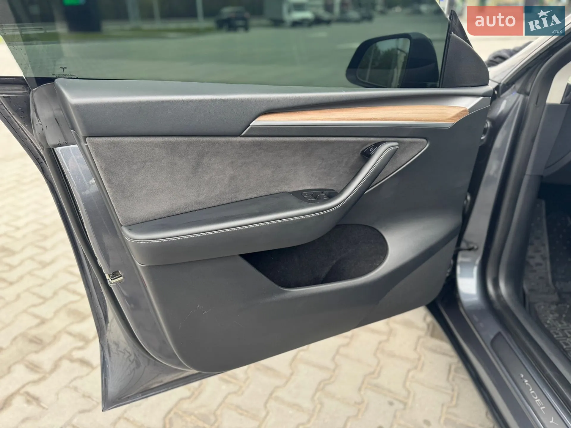2023 Tesla Model Y - мініатюра 17