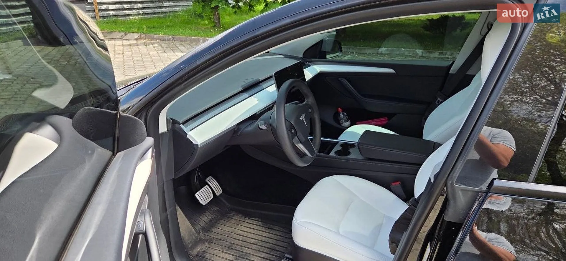 2022 Tesla Model Y - мініатюра 18