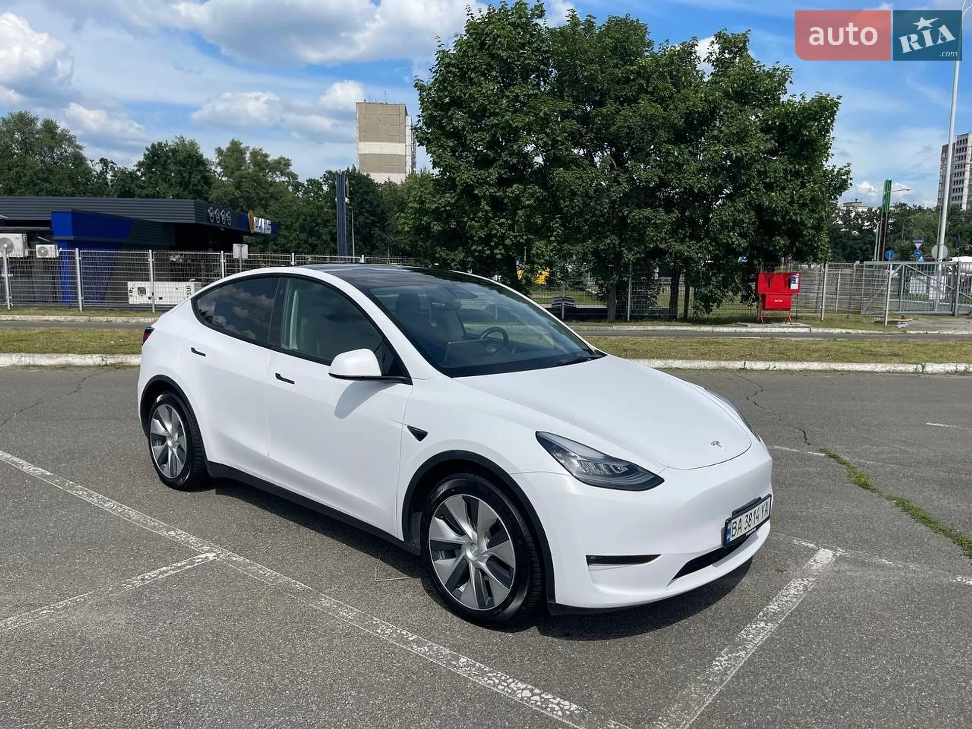 2021 Tesla Model Y - мініатюра 4