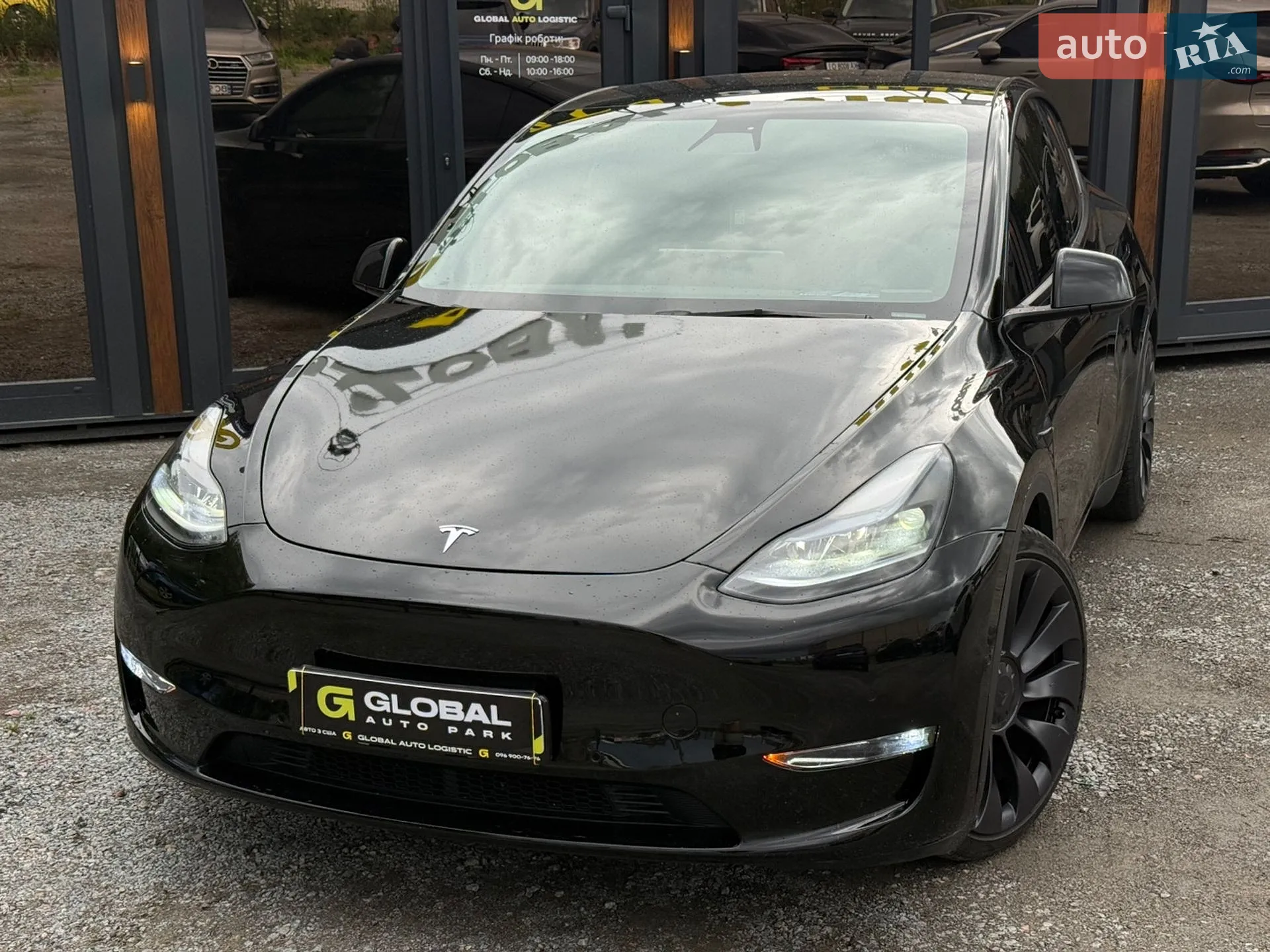 2021 Tesla Model Y - мініатюра 8