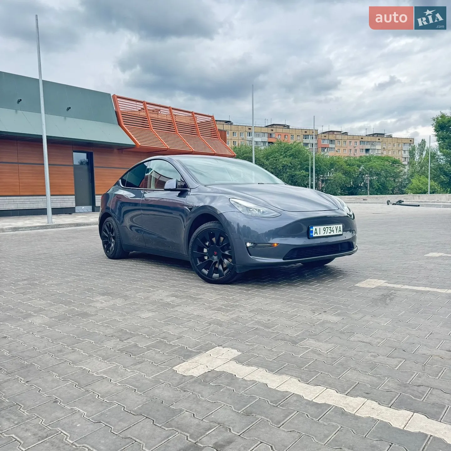 2020 Tesla Model Y - мініатюра 2