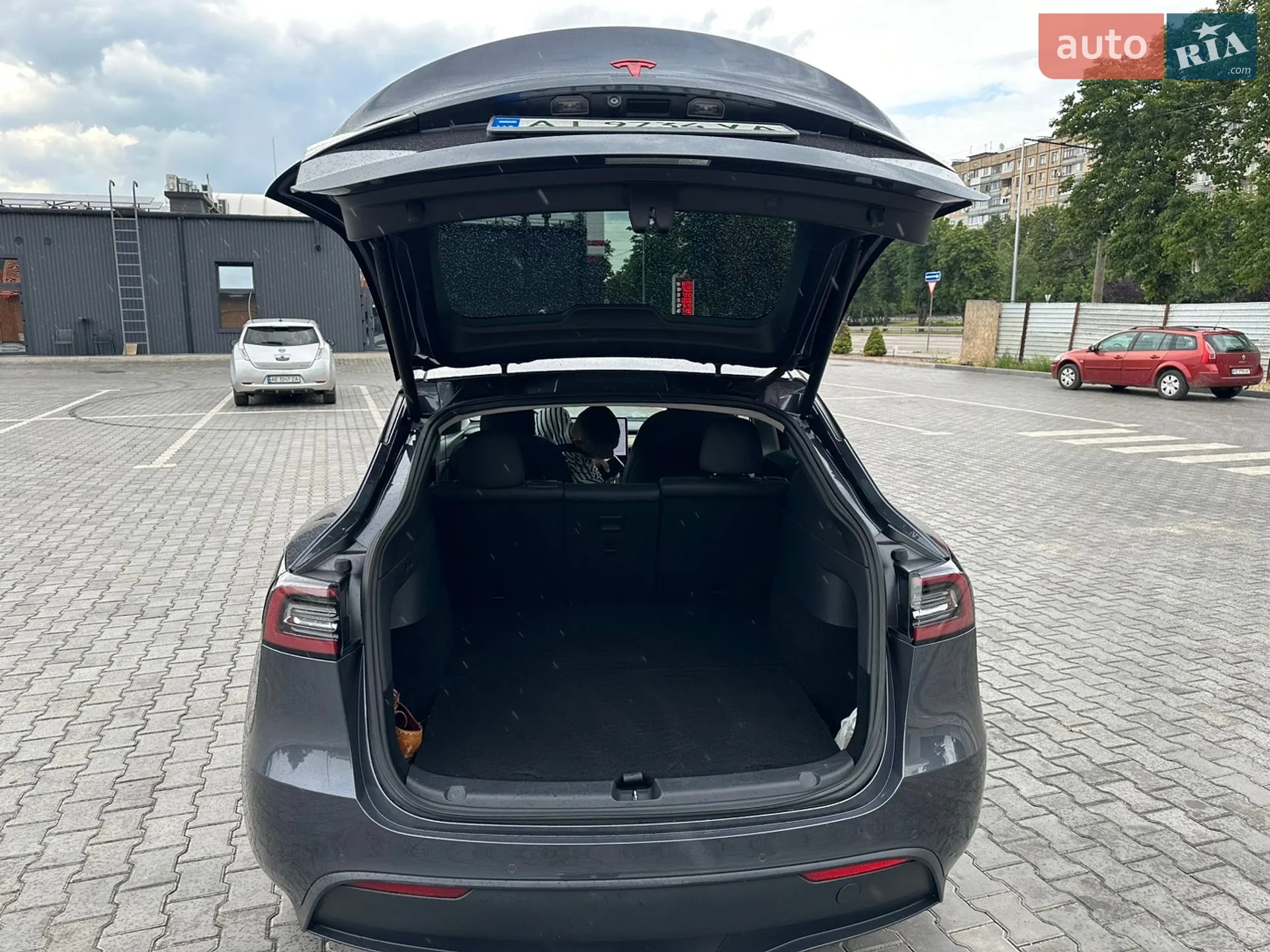 2020 Tesla Model Y - мініатюра 23