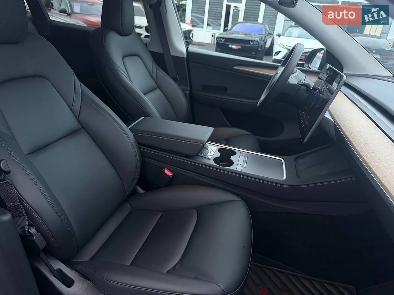 Позашляховик / Кросовер Tesla Model Y 2024 в Харкові фото 28