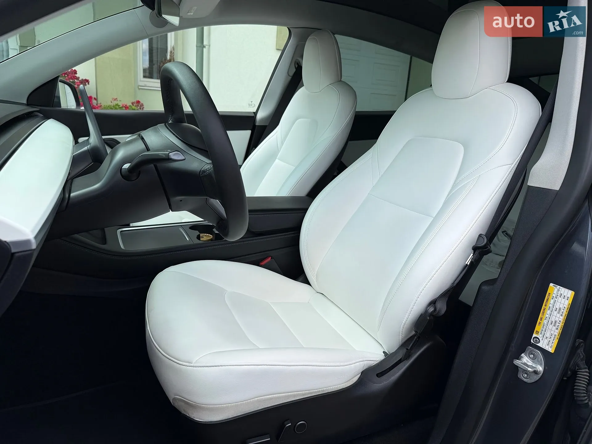 2022 Tesla Model Y - мініатюра 42