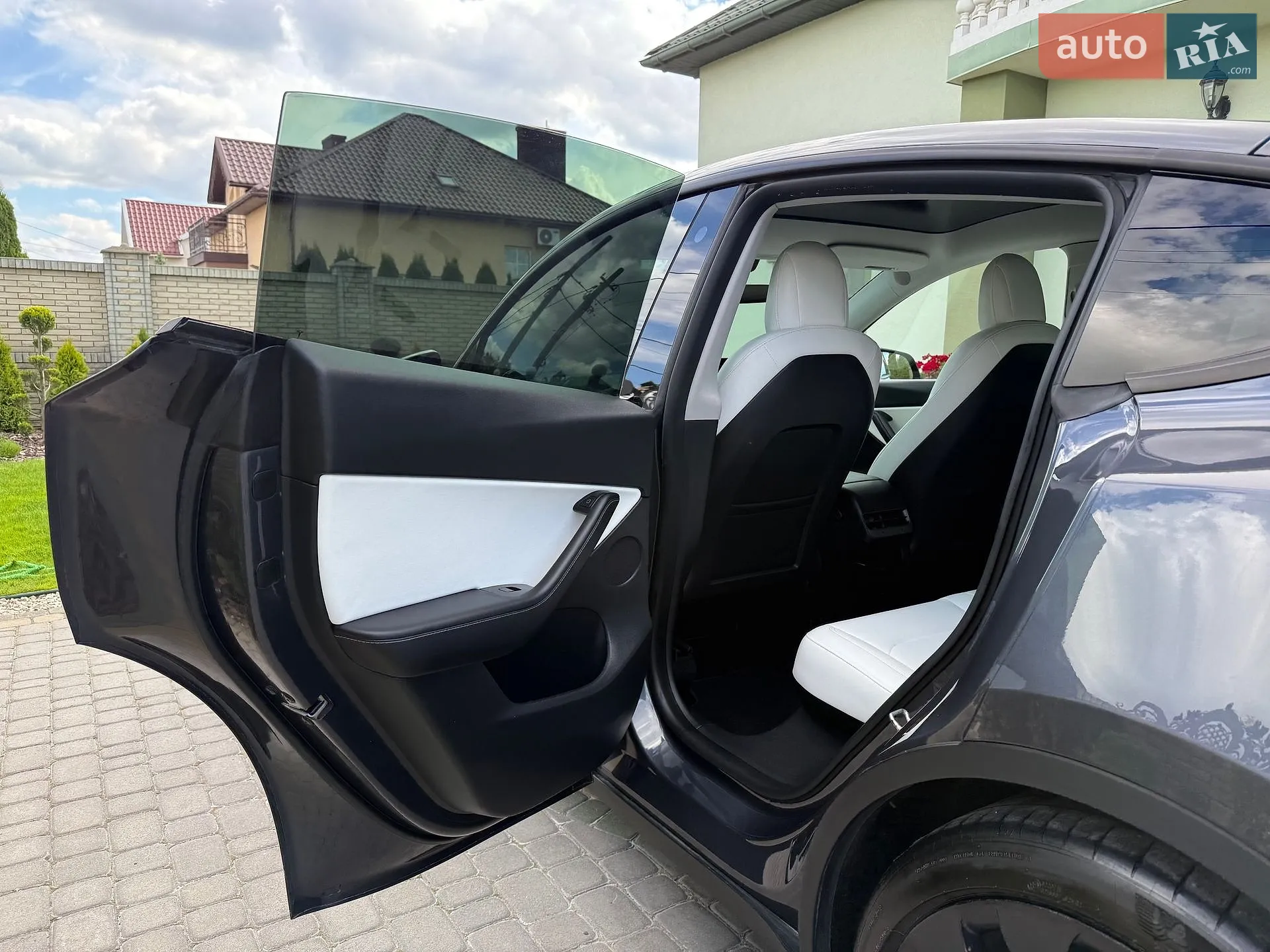 2022 Tesla Model Y - мініатюра 53
