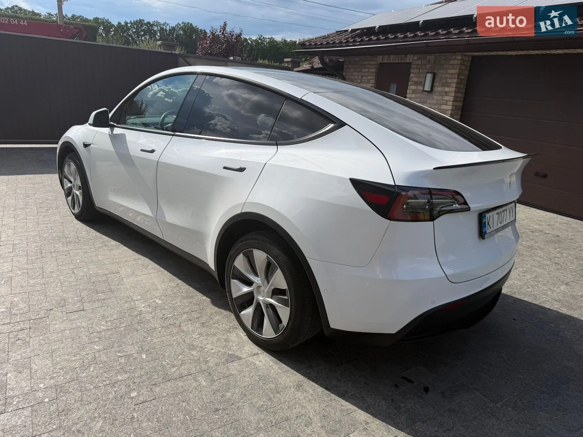 2021 Tesla Model Y - мініатюра 8