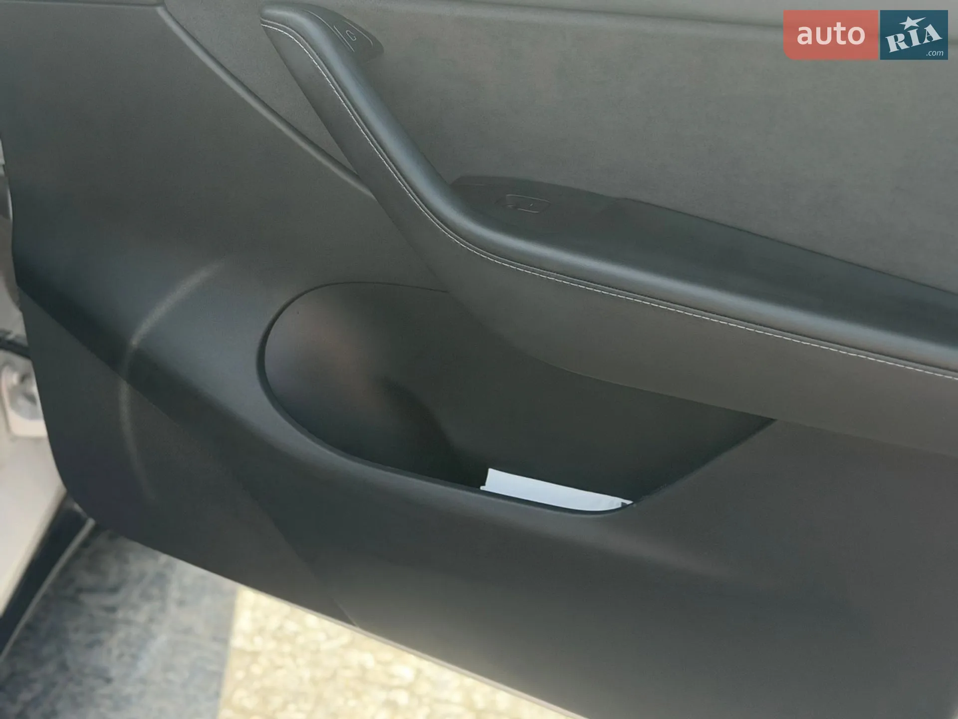 2021 Tesla Model Y - мініатюра 28