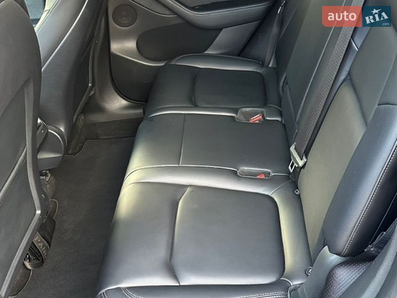 Внедорожник / Кроссовер Tesla Model Y 2021 в Бродах