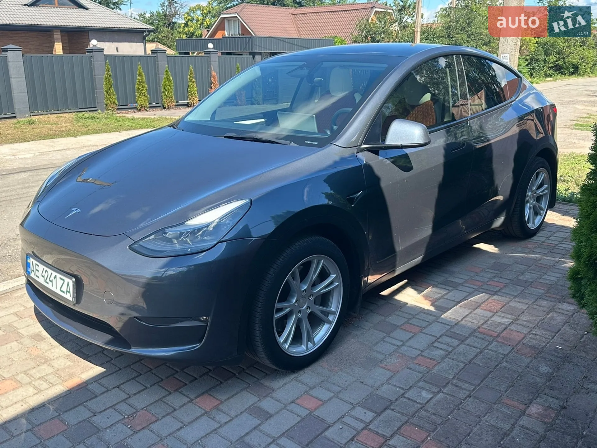 2023 Tesla Model Y - мініатюра 4