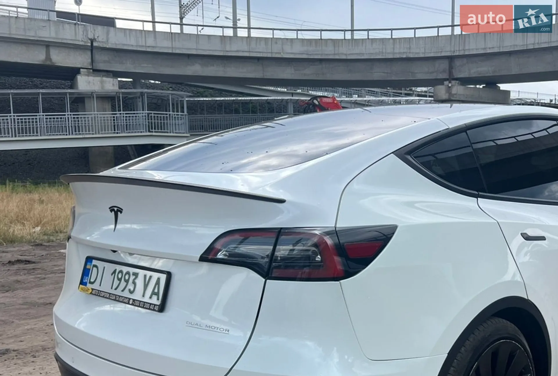 2021 Tesla Model Y - мініатюра 2