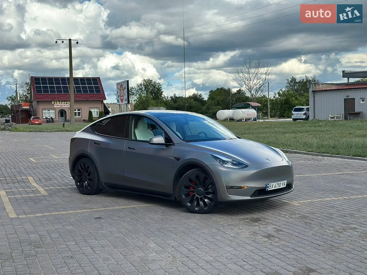 2024 Tesla Model Y - мініатюра 32
