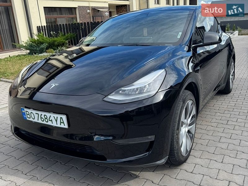 Внедорожник / Кроссовер Tesla Model Y 2023 в Тернополе Внедорожник / Кроссовер Tesla Model Y 2023 в Тернополе
