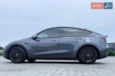 Позашляховик / Кросовер Tesla Model Y 2023 в Харкові фото 6 Позашляховик / Кросовер Tesla Model Y 2023 в Харкові