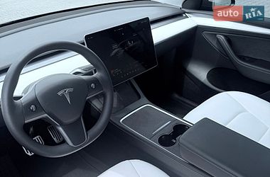Позашляховик / Кросовер Tesla Model Y 2023 в Харкові фото 7 Позашляховик / Кросовер Tesla Model Y 2023 в Харкові