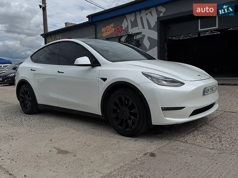 Tesla Model Y