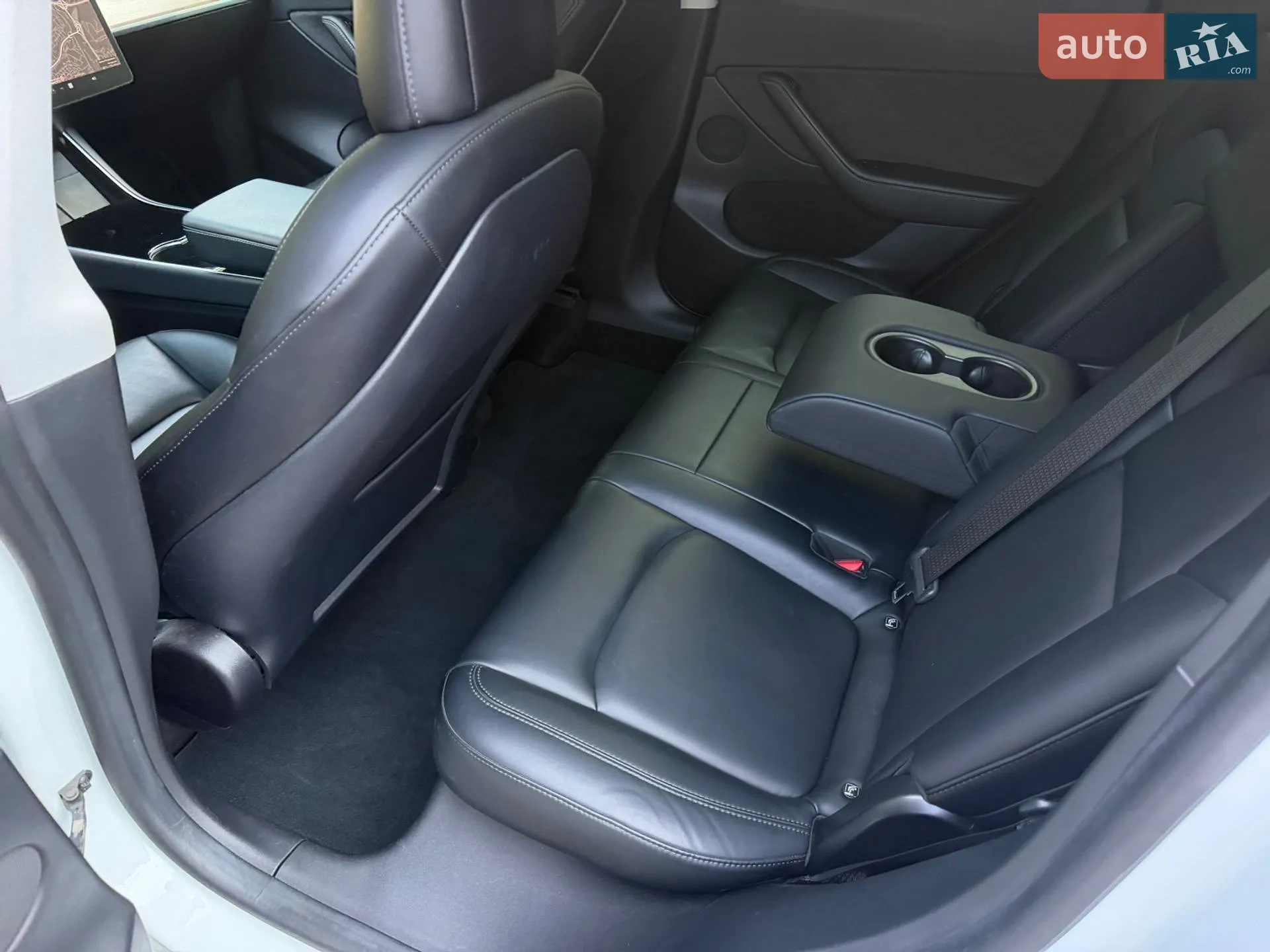2020 Tesla Model Y - мініатюра 13