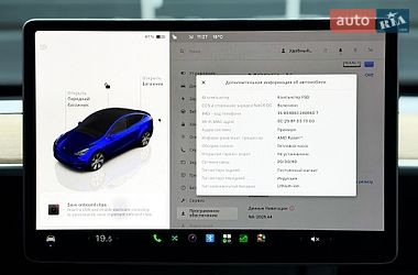 Позашляховик / Кросовер Tesla Model Y 2024 в Києві