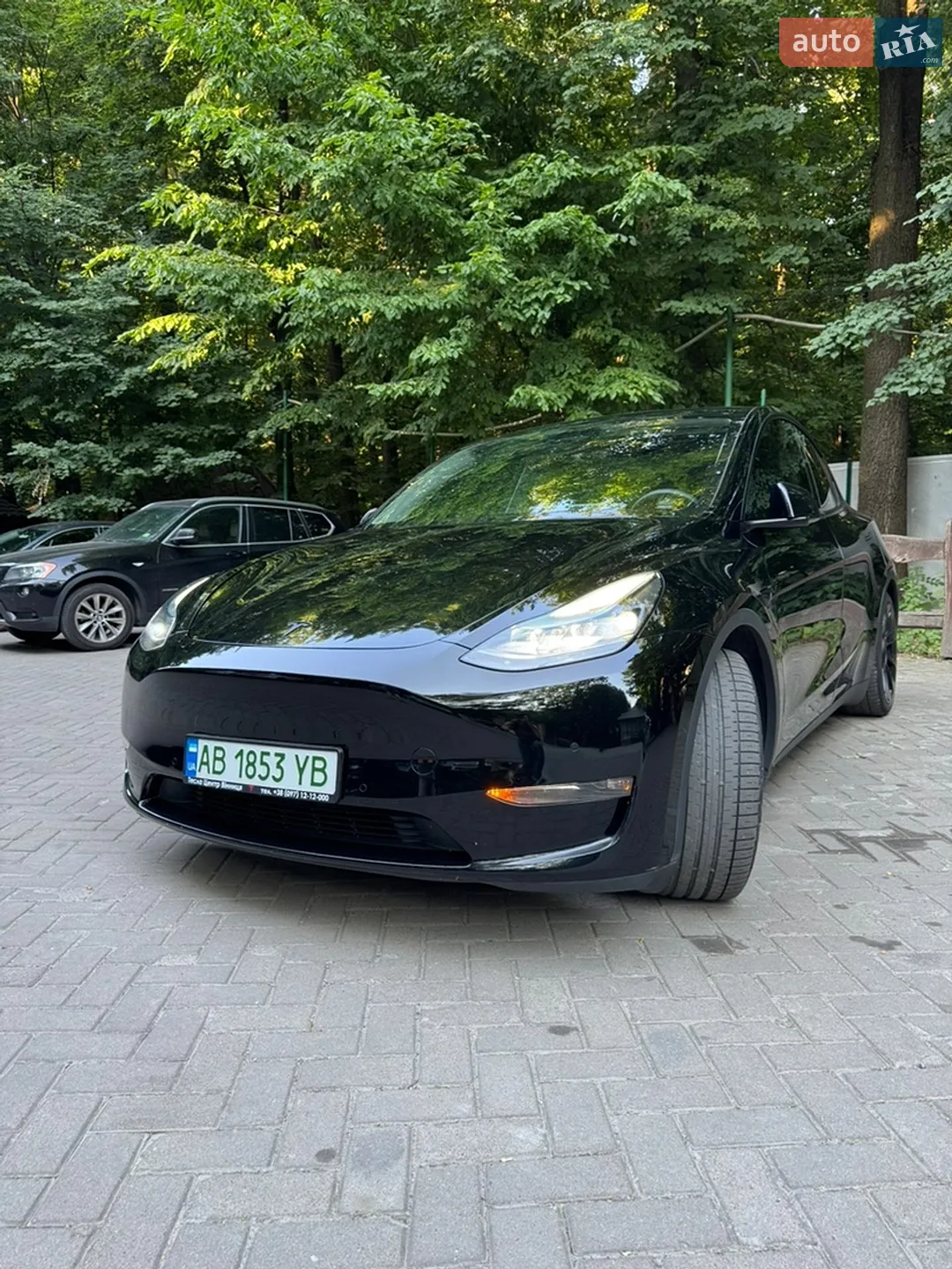 2022 Tesla Model Y - мініатюра 3