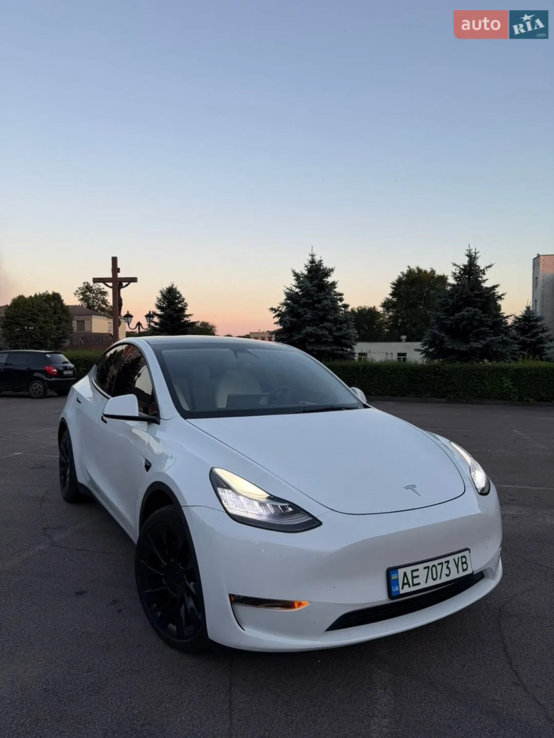 2022 Tesla Model Y - мініатюра 9