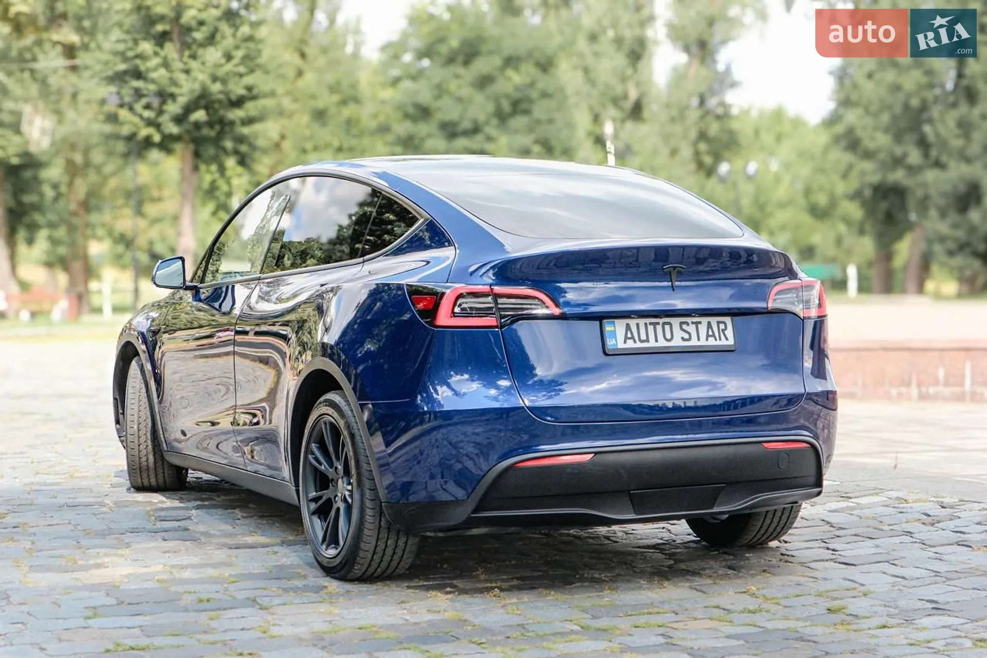 2022 Tesla Model Y - мініатюра 9