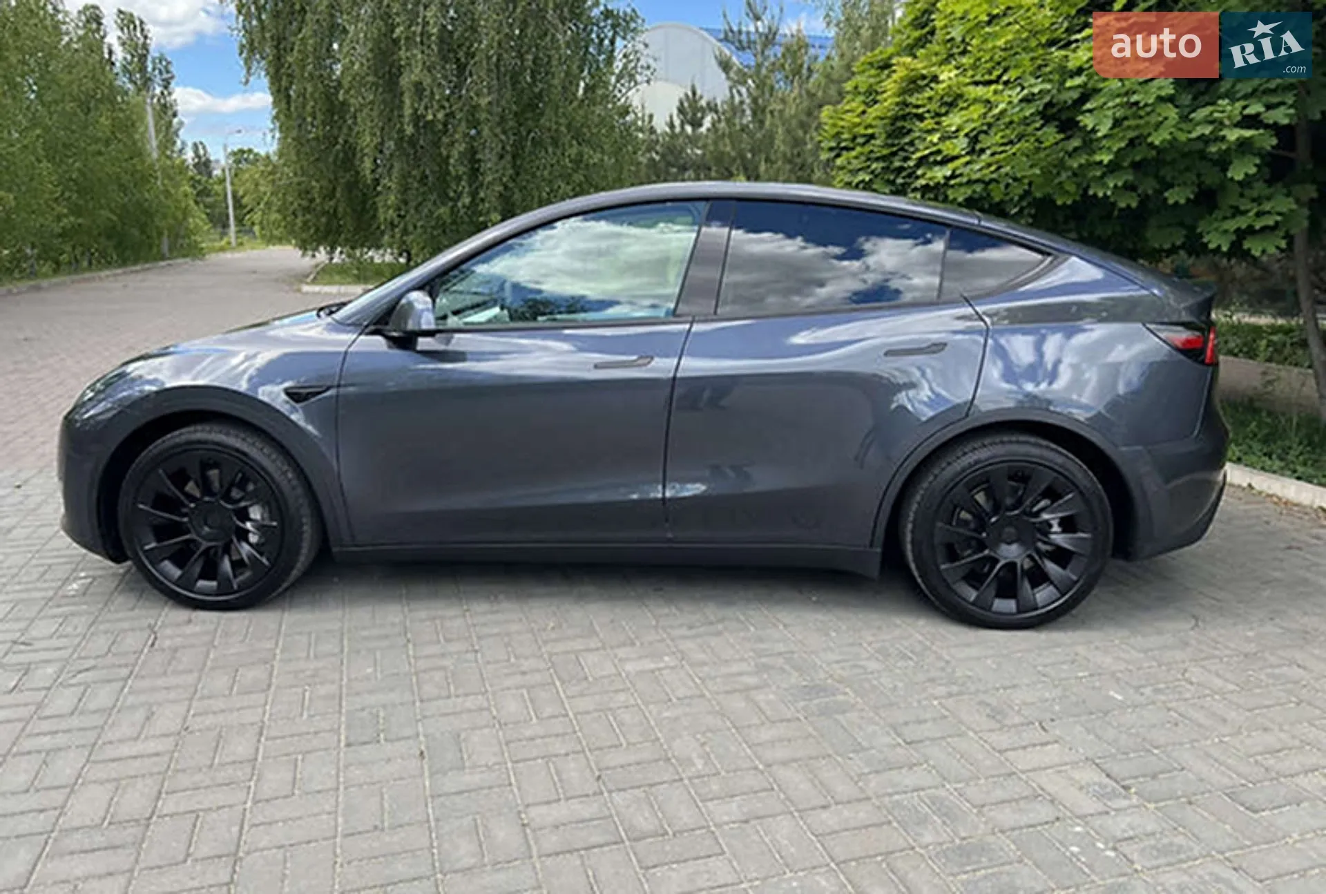 2021 Tesla Model Y - мініатюра 8