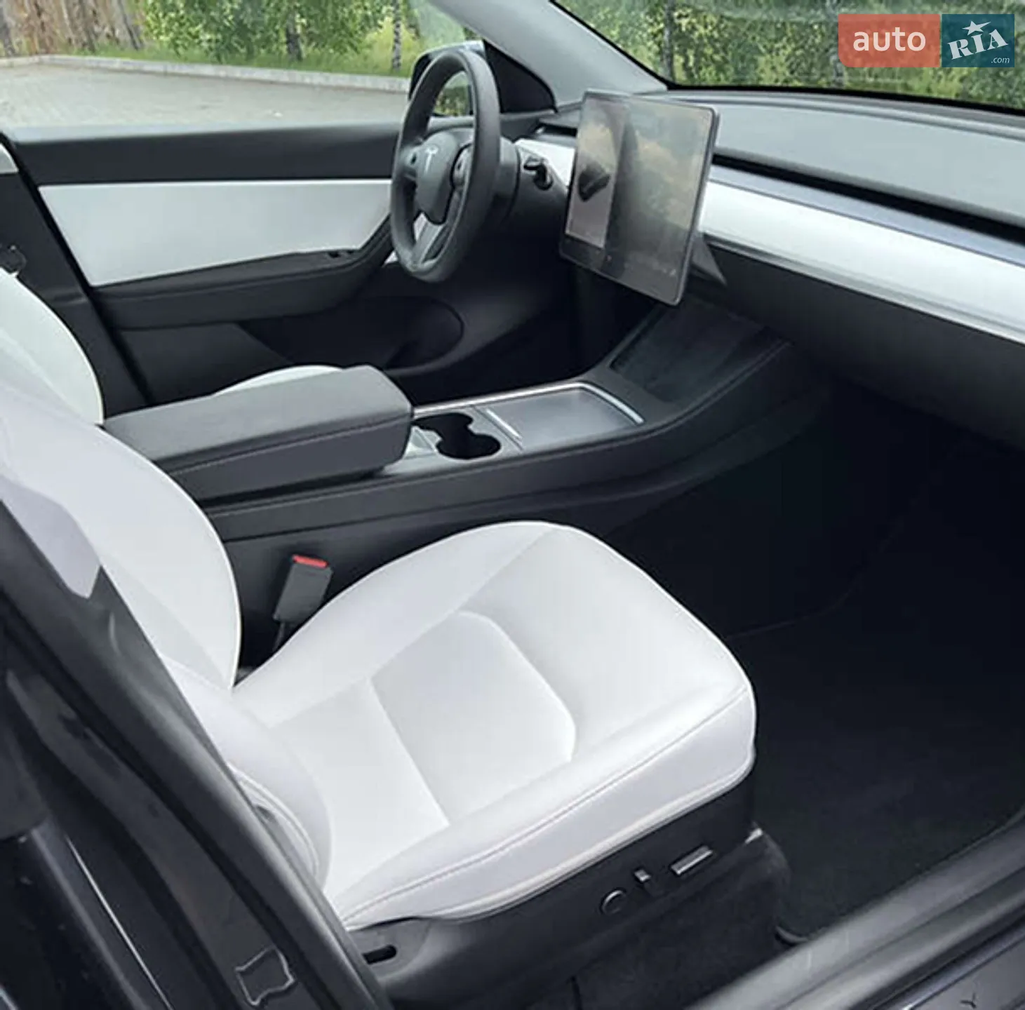 2021 Tesla Model Y - мініатюра 13