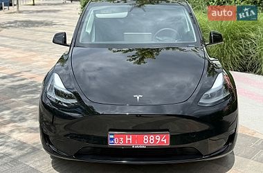 Позашляховик / Кросовер Tesla Model Y 2024 в Києві