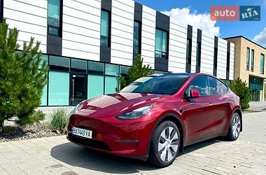 Позашляховик / Кросовер Tesla Model Y 2024 в Хмельницькому фото 6 Позашляховик / Кросовер Tesla Model Y 2024 в Хмельницькому