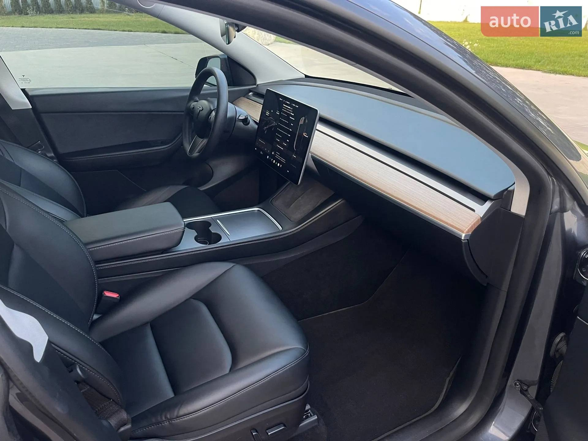 2021 Tesla Model Y - мініатюра 24