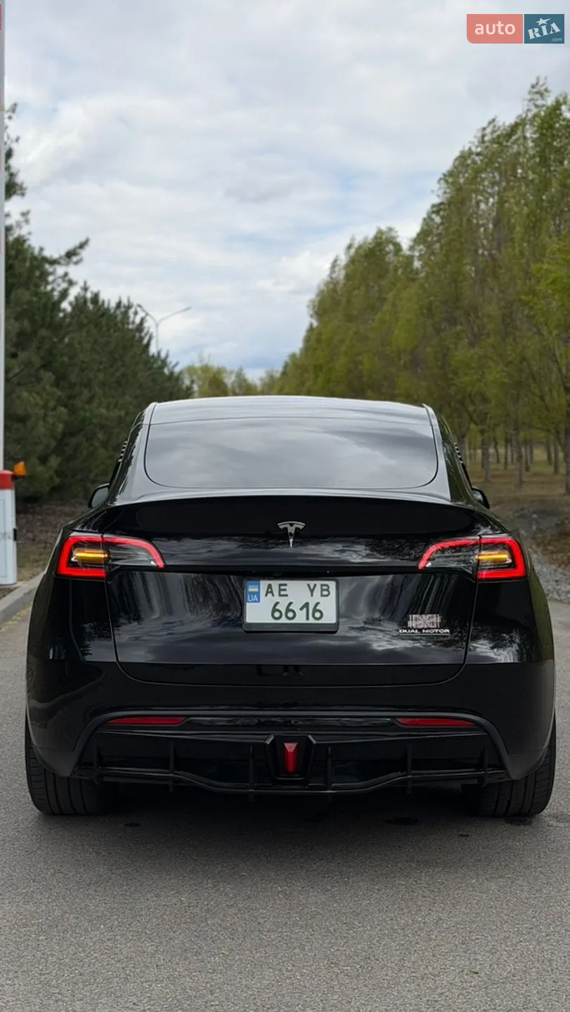 2023 Tesla Model Y - мініатюра 8