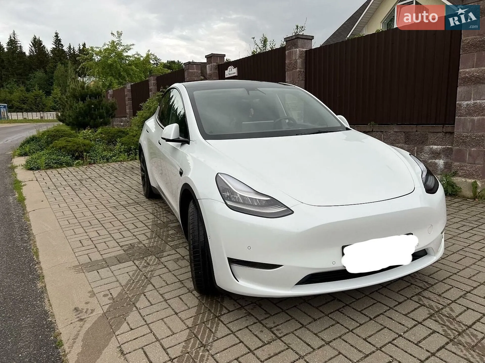2023 Tesla Model Y - мініатюра 4