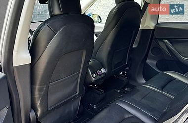 Позашляховик / Кросовер Tesla Model Y 2021 в Києві