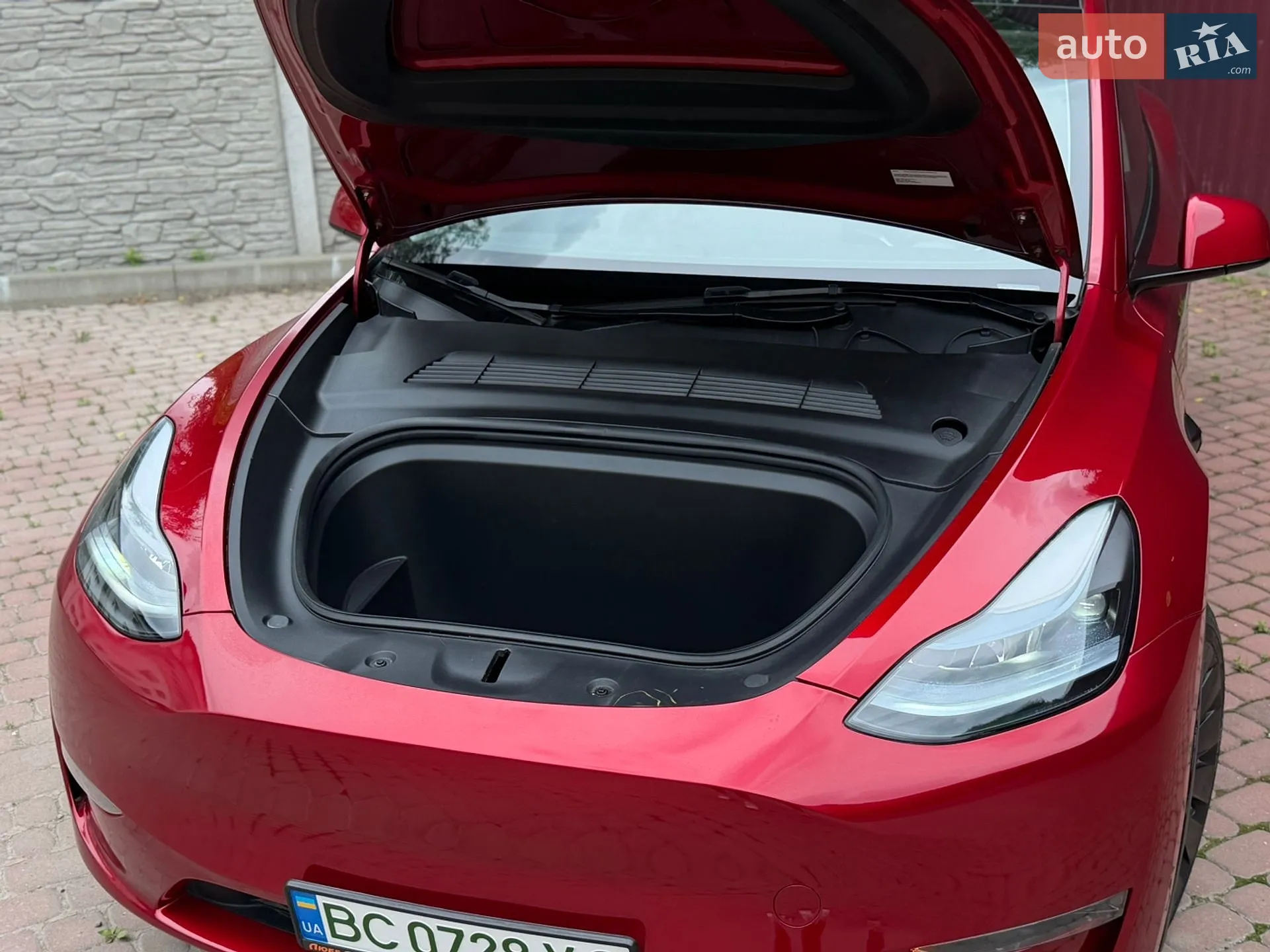 2024 Tesla Model Y - мініатюра 15