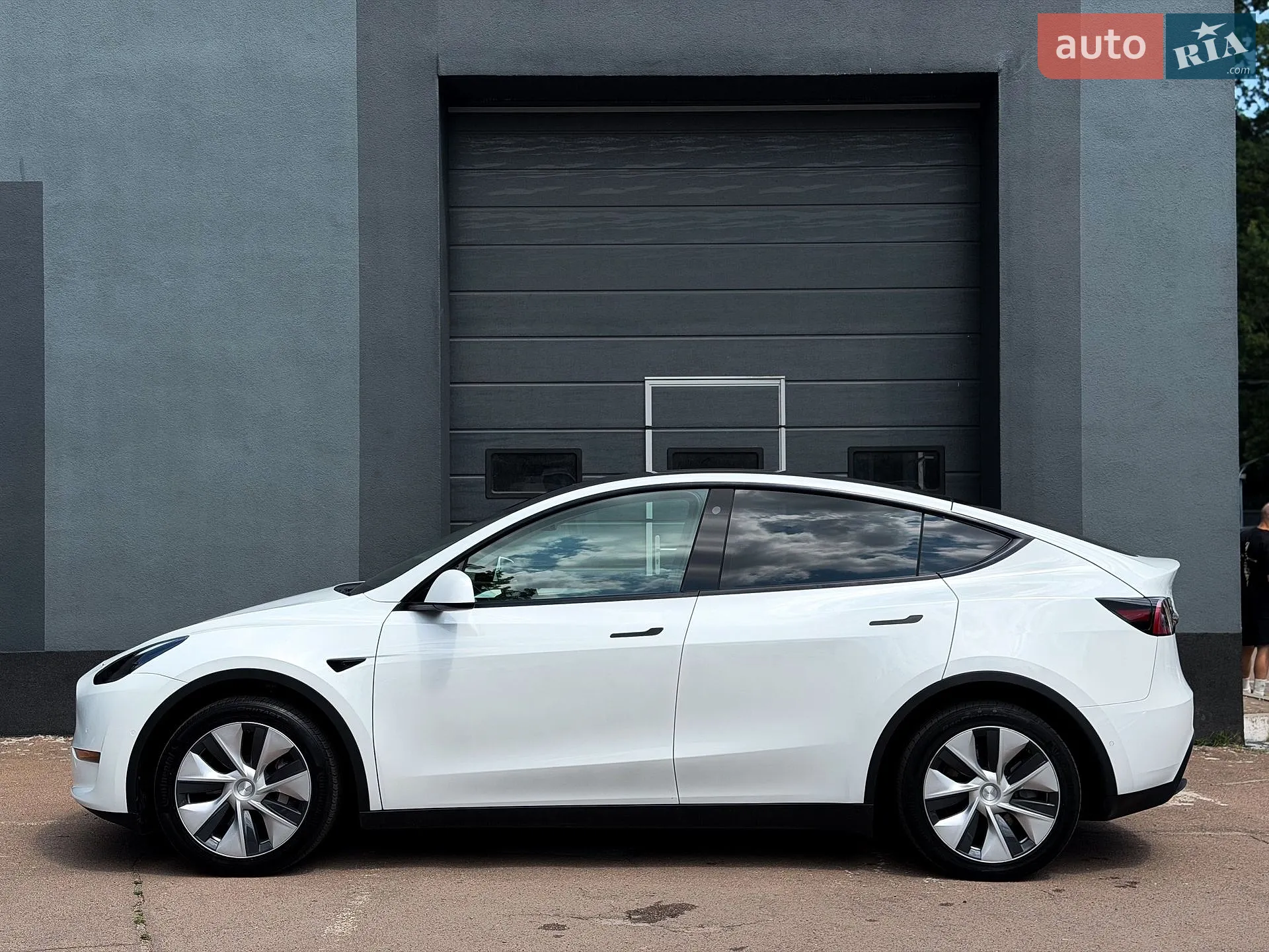 2022 Tesla Model Y - мініатюра 6