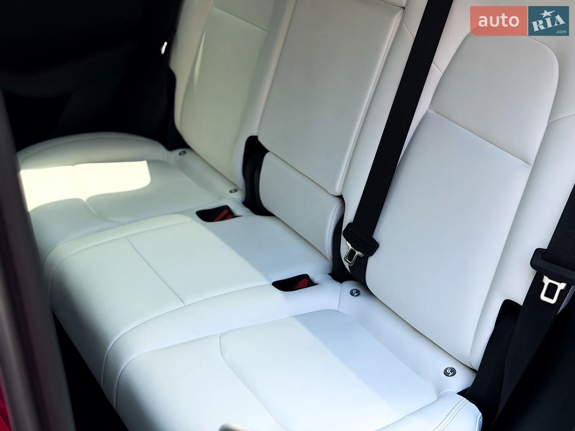 2022 Tesla Model Y - мініатюра 16
