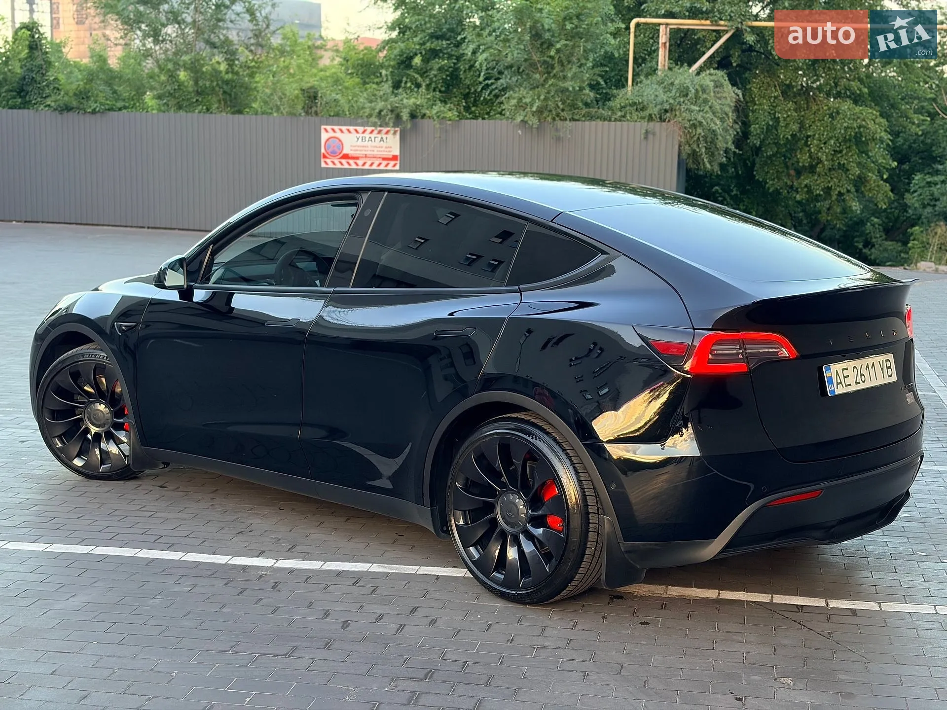 2022 Tesla Model Y - мініатюра 8
