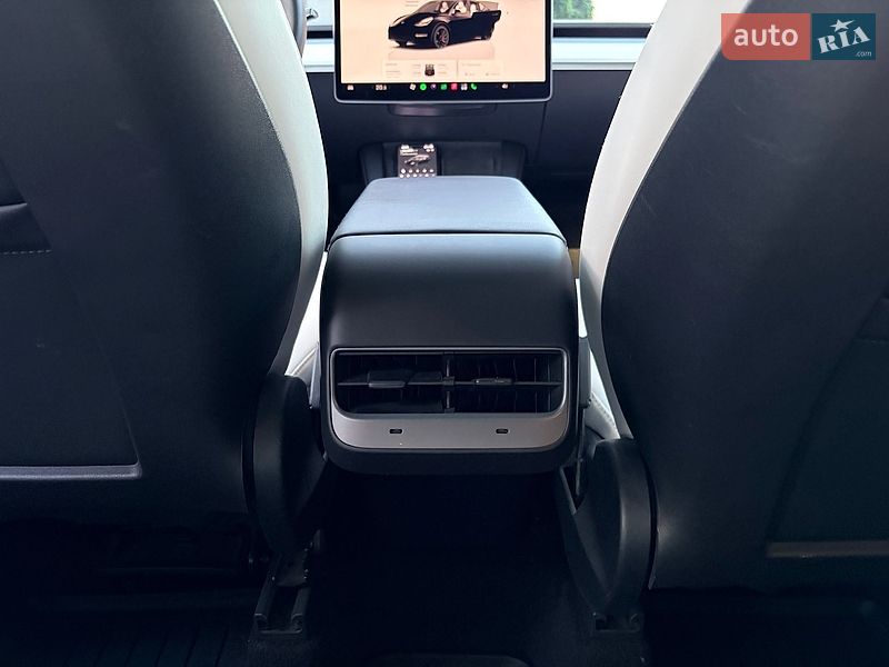 Внедорожник / Кроссовер Tesla Model Y 2022 в Каменском