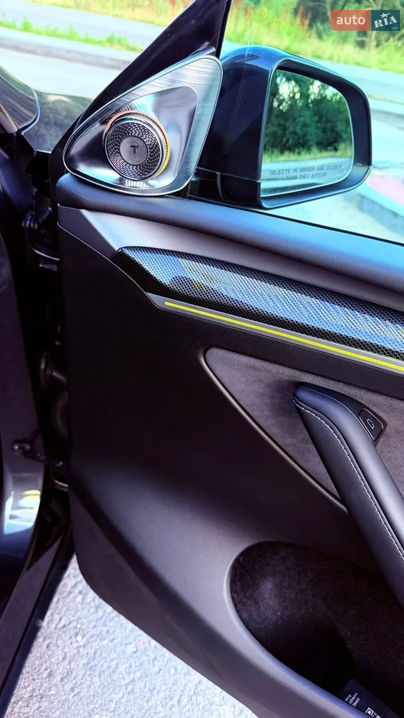 2024 Tesla Model Y - мініатюра 31