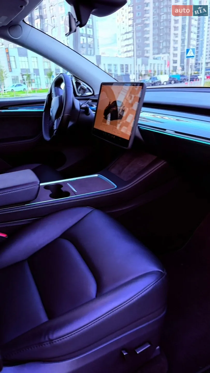 2024 Tesla Model Y - мініатюра 35