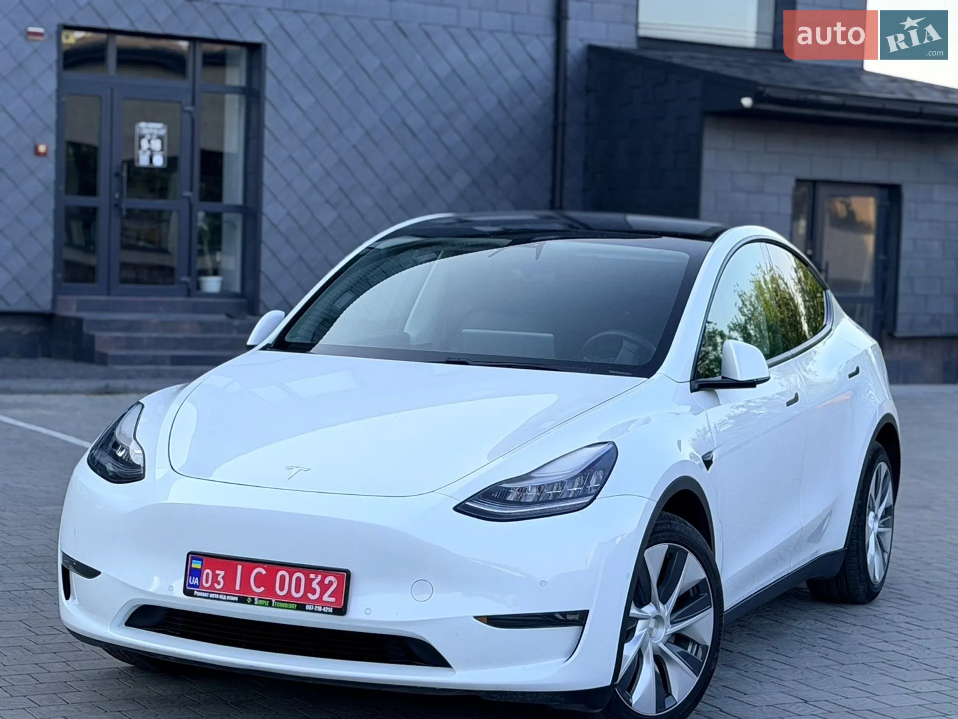 2021 Tesla Model Y - мініатюра 2
