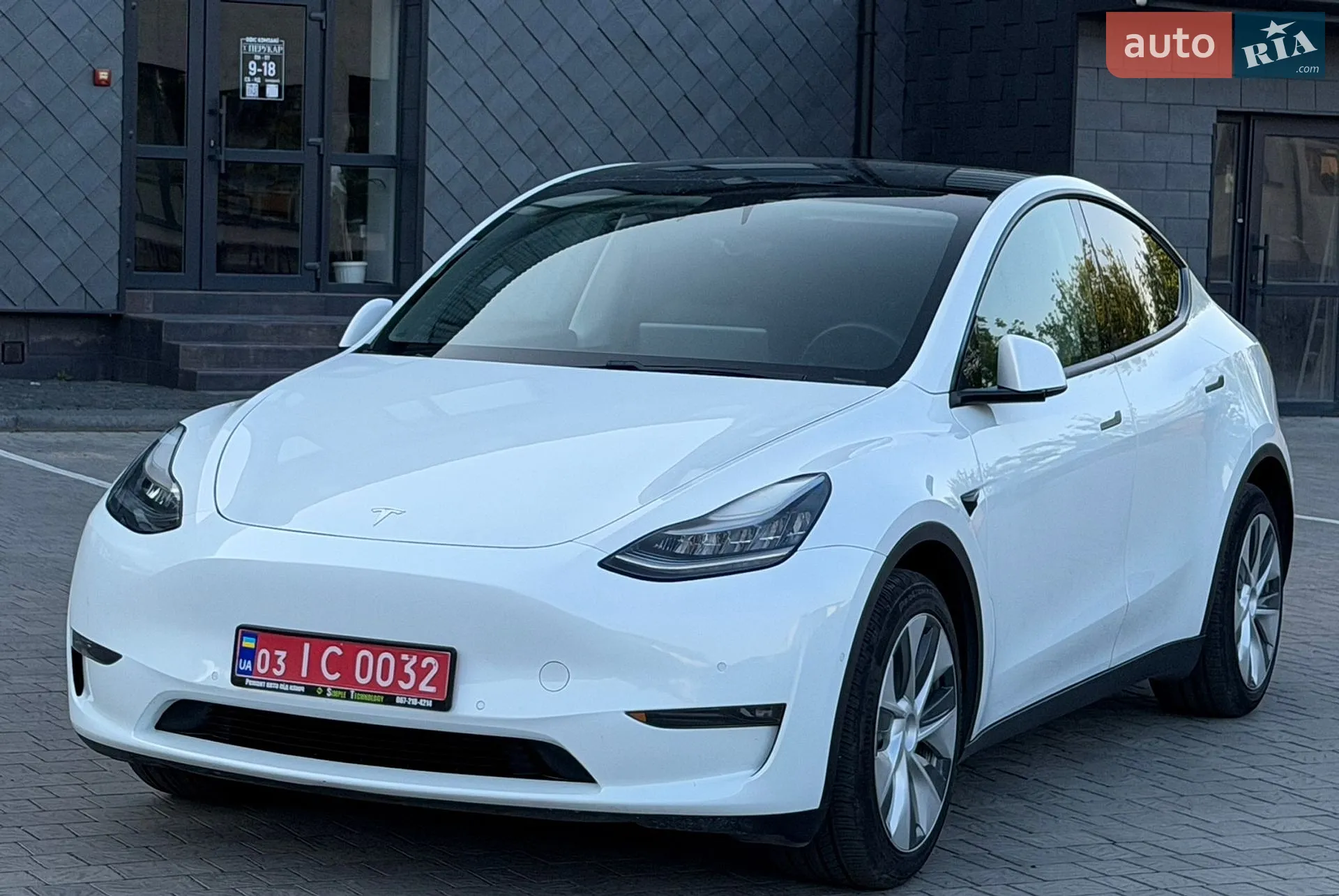 2021 Tesla Model Y - мініатюра 6