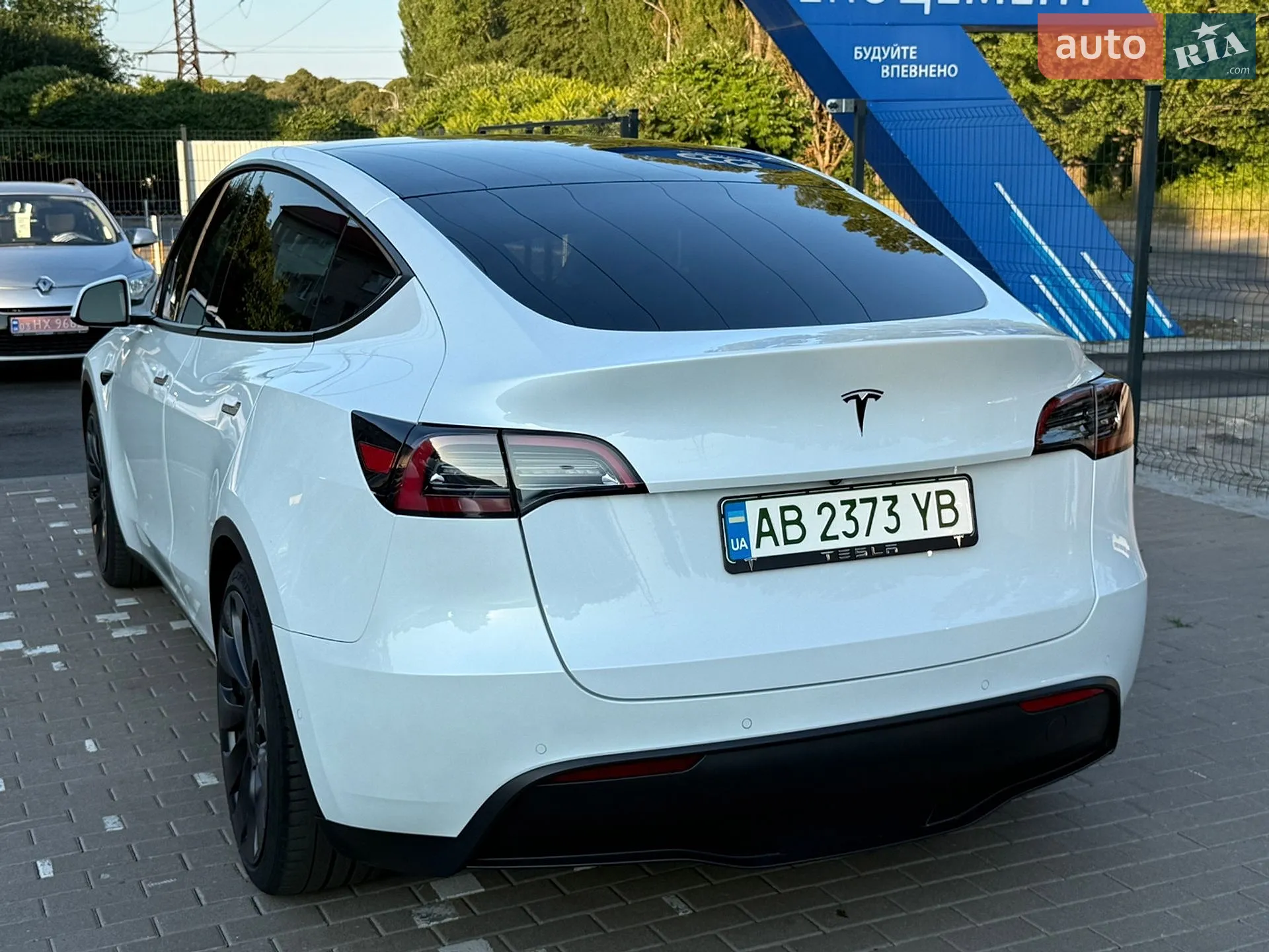2021 Tesla Model Y - мініатюра 2
