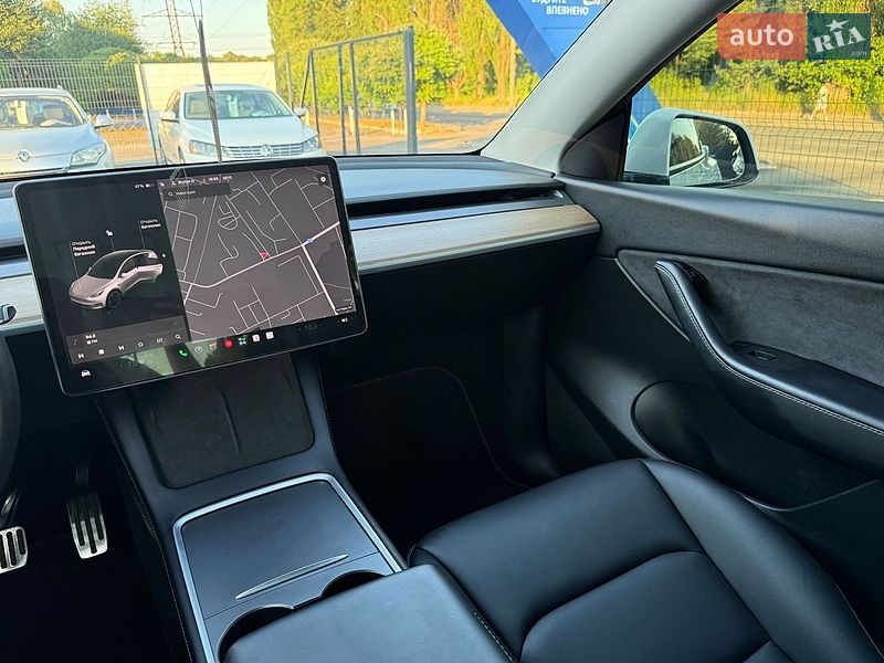Внедорожник / Кроссовер Tesla Model Y 2021 в Виннице