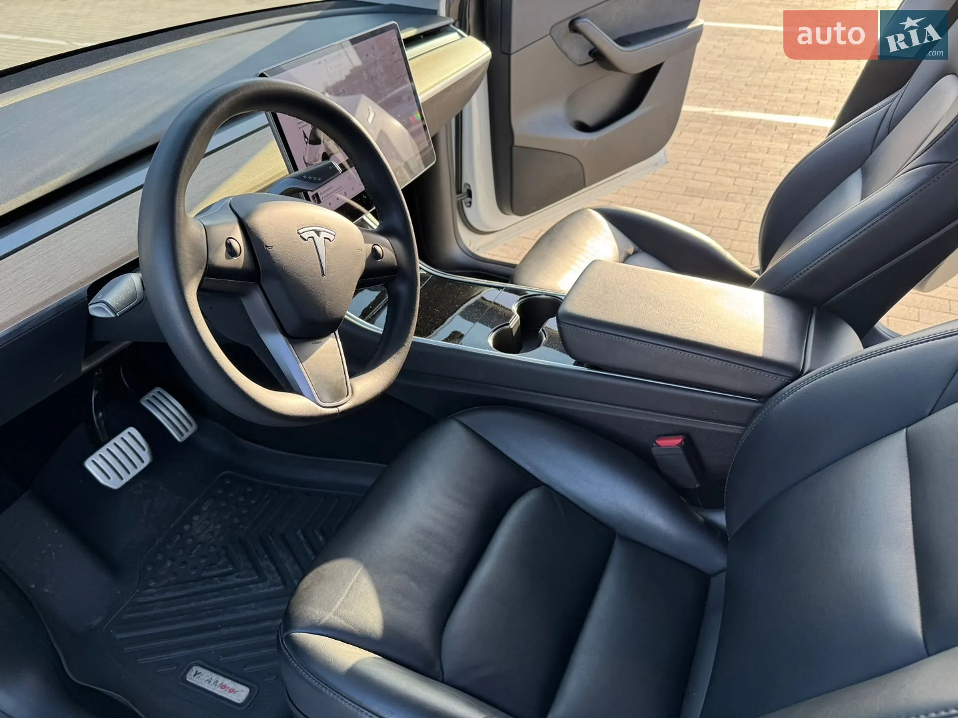 2020 Tesla Model Y - мініатюра 14