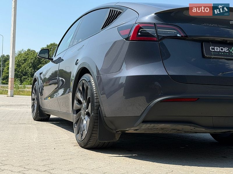 Внедорожник / Кроссовер Tesla Model Y 2021 в Львове